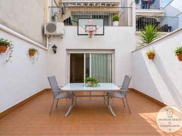 Haus mit Balkon zum Verkauf in Nord-oest