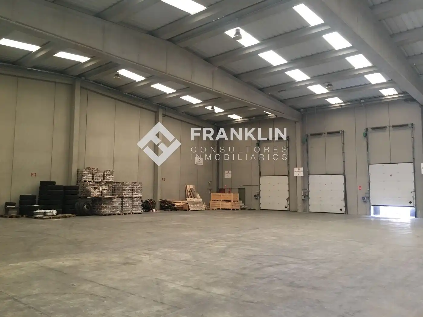 Industrial buildings for rent in Carrer Acústica, 2