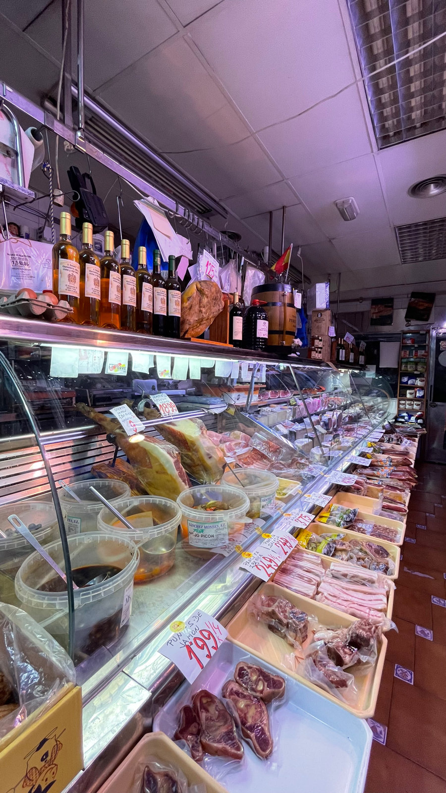 Premises for sale in Parla  with Air Conditioner