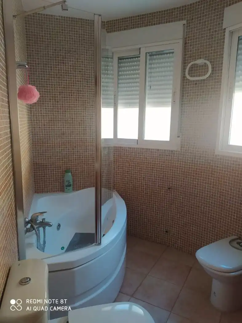 Baño de Casa o chalet en venta en El Real de Gandia con Aire acondicionado, Trastero y Piscina