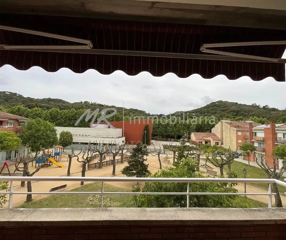 Terrasse von Dachboden zum Verkauf in Vallromanes mit Heizung, Terrasse und Abstellraum