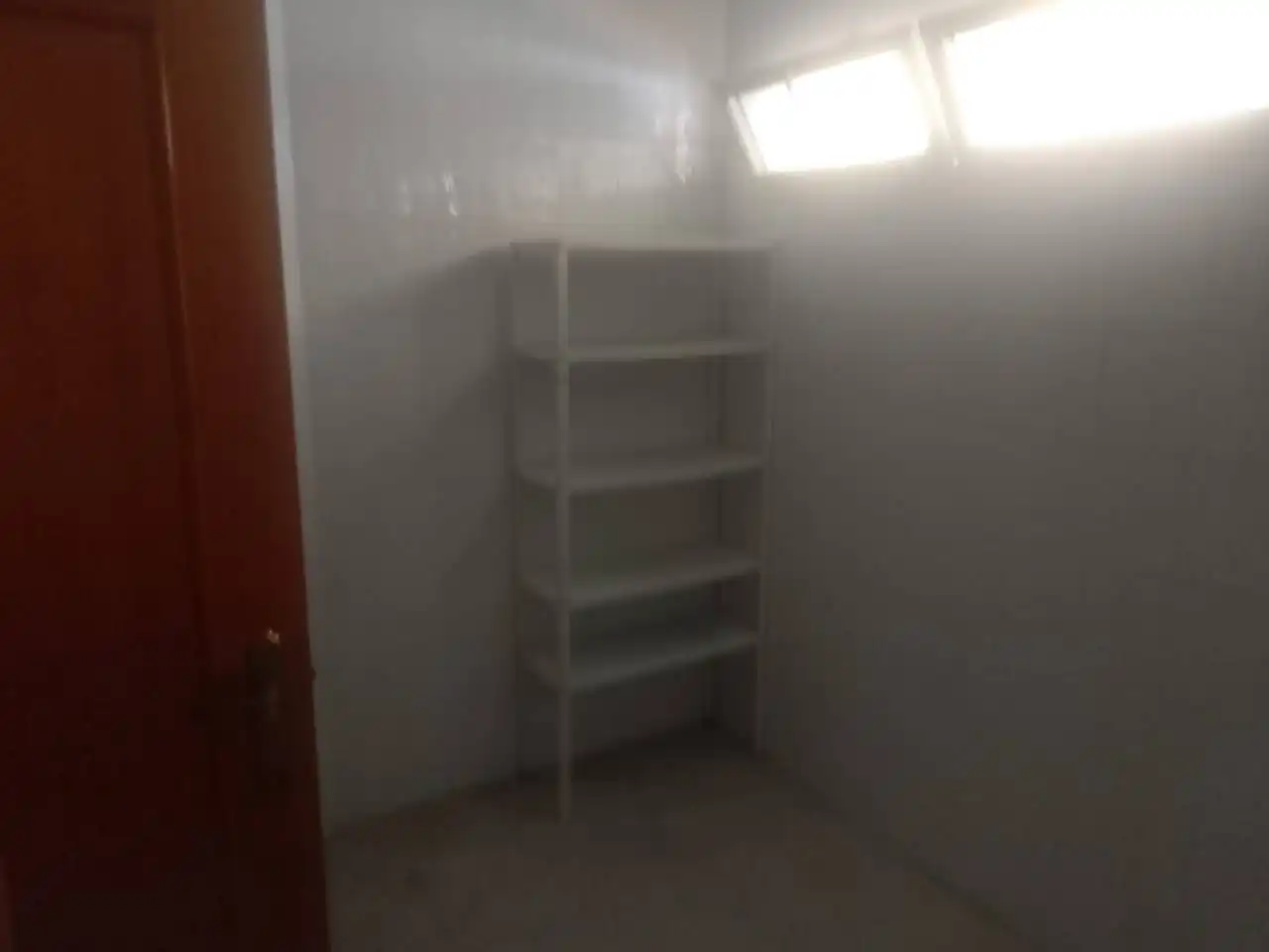 Nave industrial de alquiler en Gandia con Calefacción y Alarma