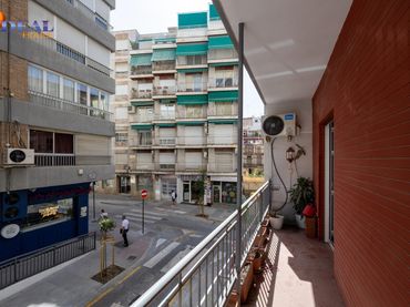 Flat with balcony for sale in Ronda
