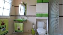 Bathroom of Single-family semi-detached for sale in Santa Lucía de Tirajana  with Air Conditioner, Terrace and Balcony