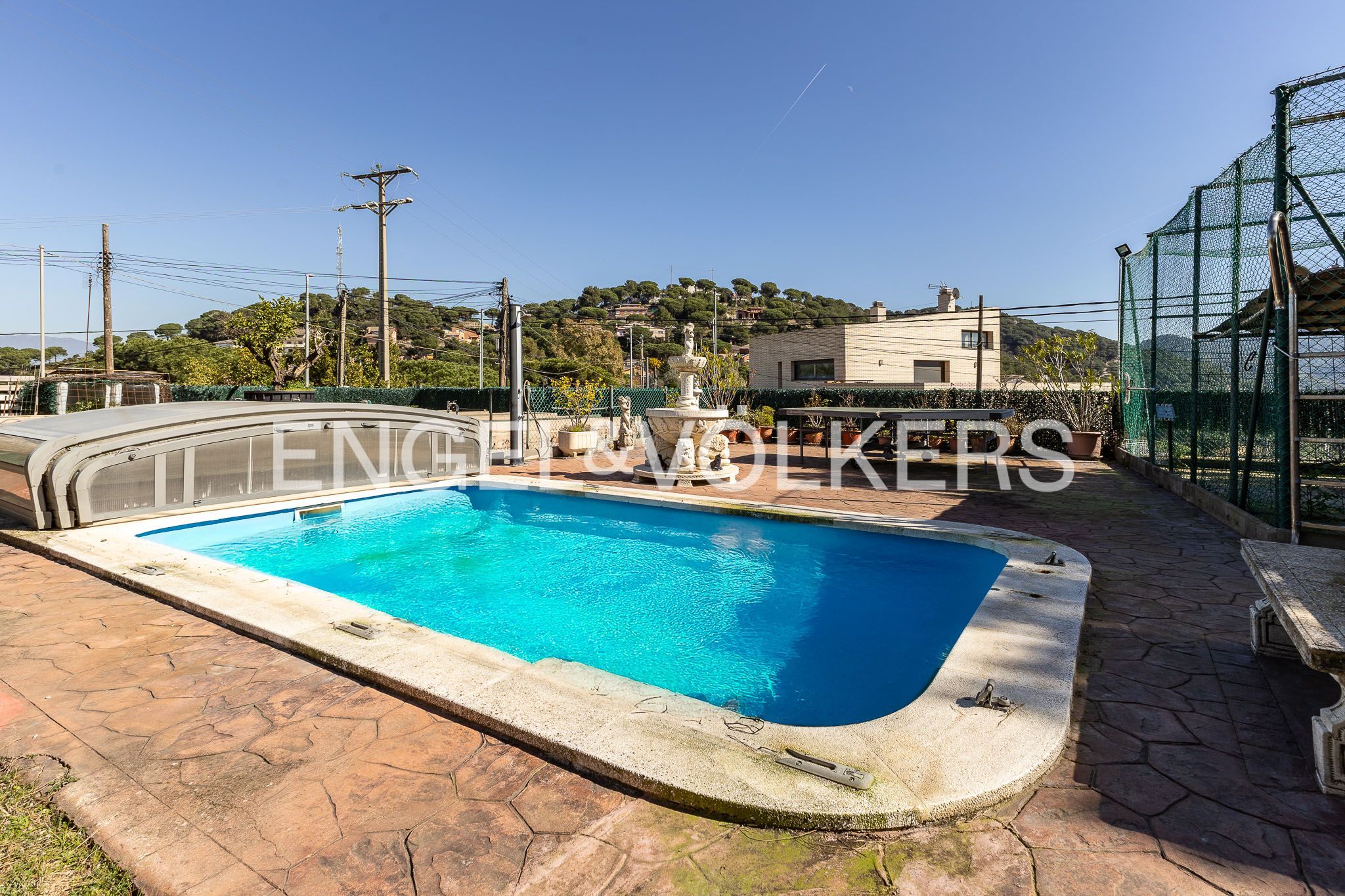 Piscina de Casa o xalet en venda en Vilanova del Vallès amb Calefacció i Jardí privat