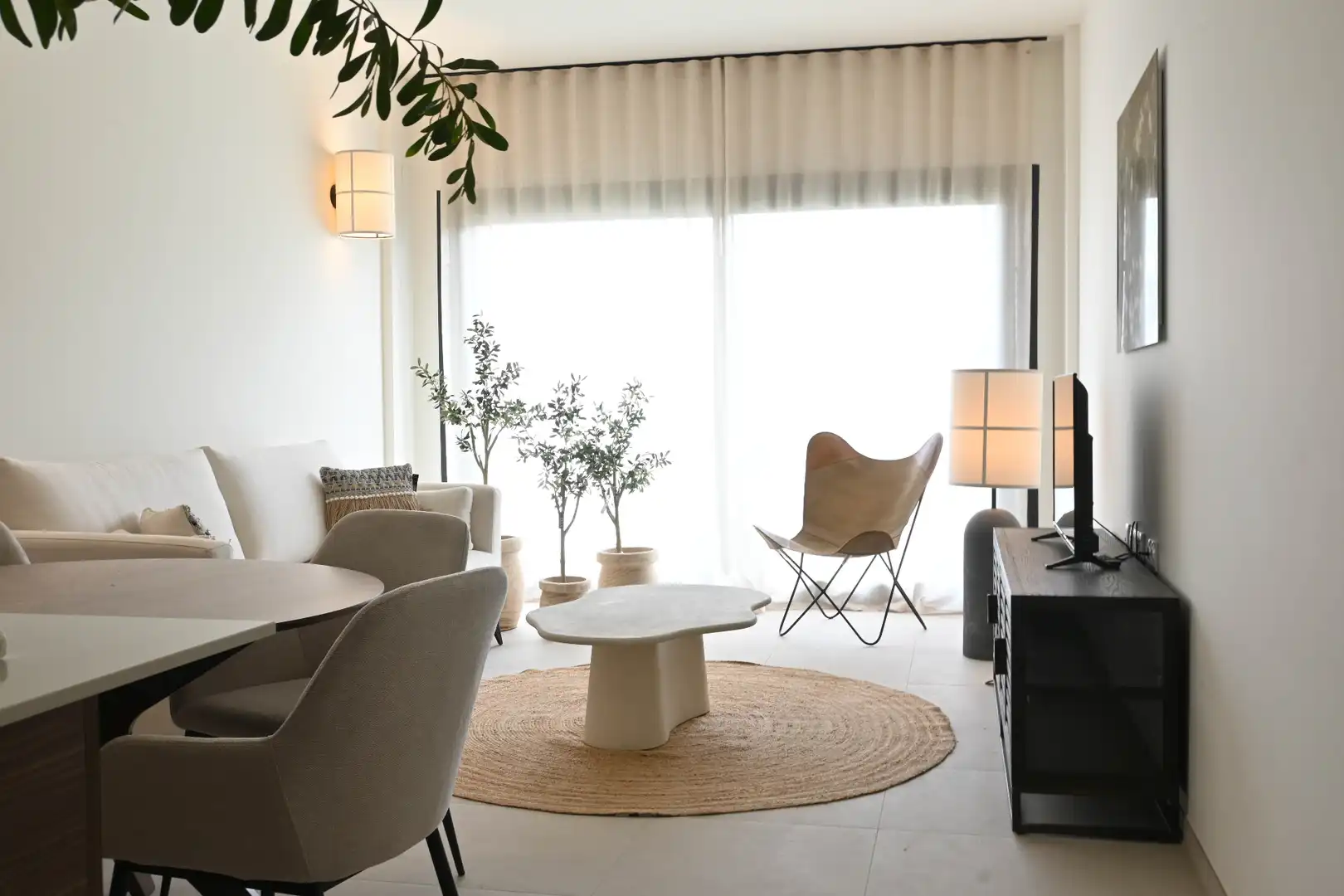 Sala d'estar de Pis en venda en Torrevieja amb Jardí privat, Terrassa i Piscina comunitària