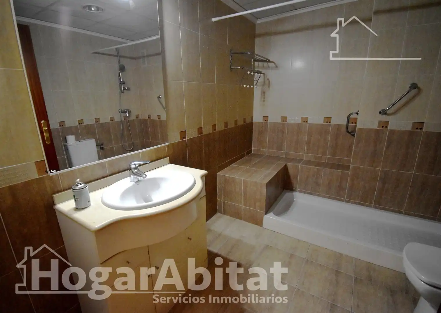 Baño de Piso en venta en Burriana / Borriana con Trastero y Alarma