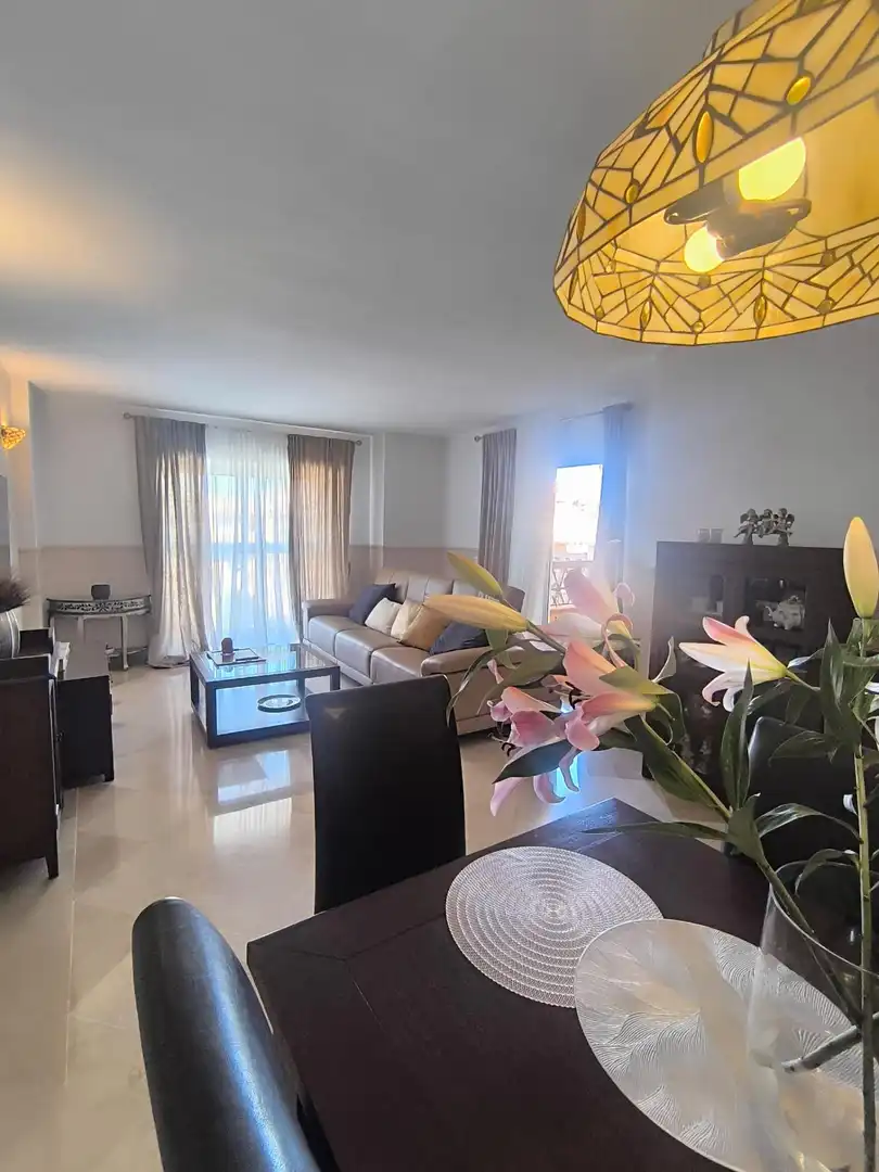 Apartament amb piscina en venda a Calahonda, imagen 8
