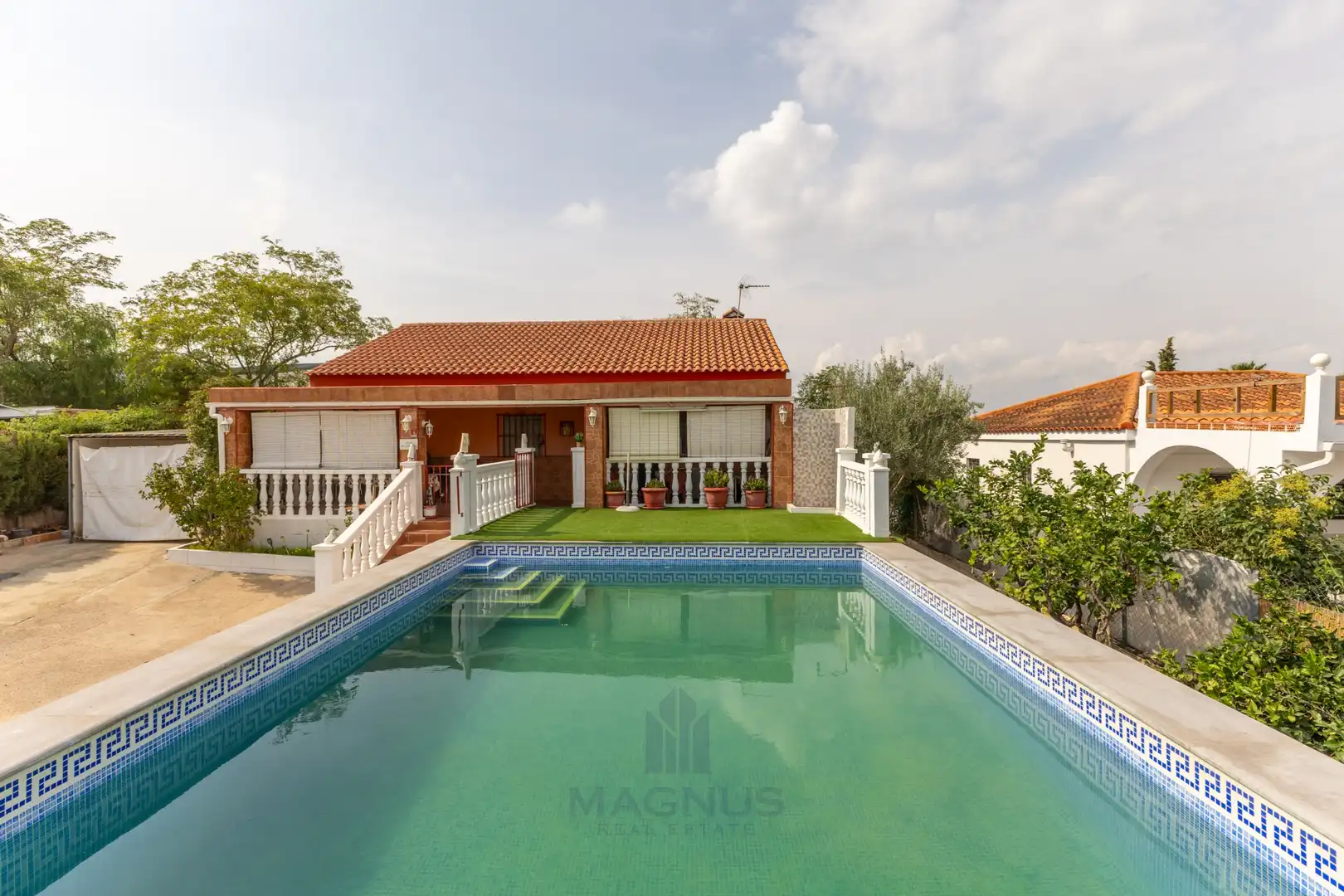 Xalet amb piscina en venda a Montroi / Montroy