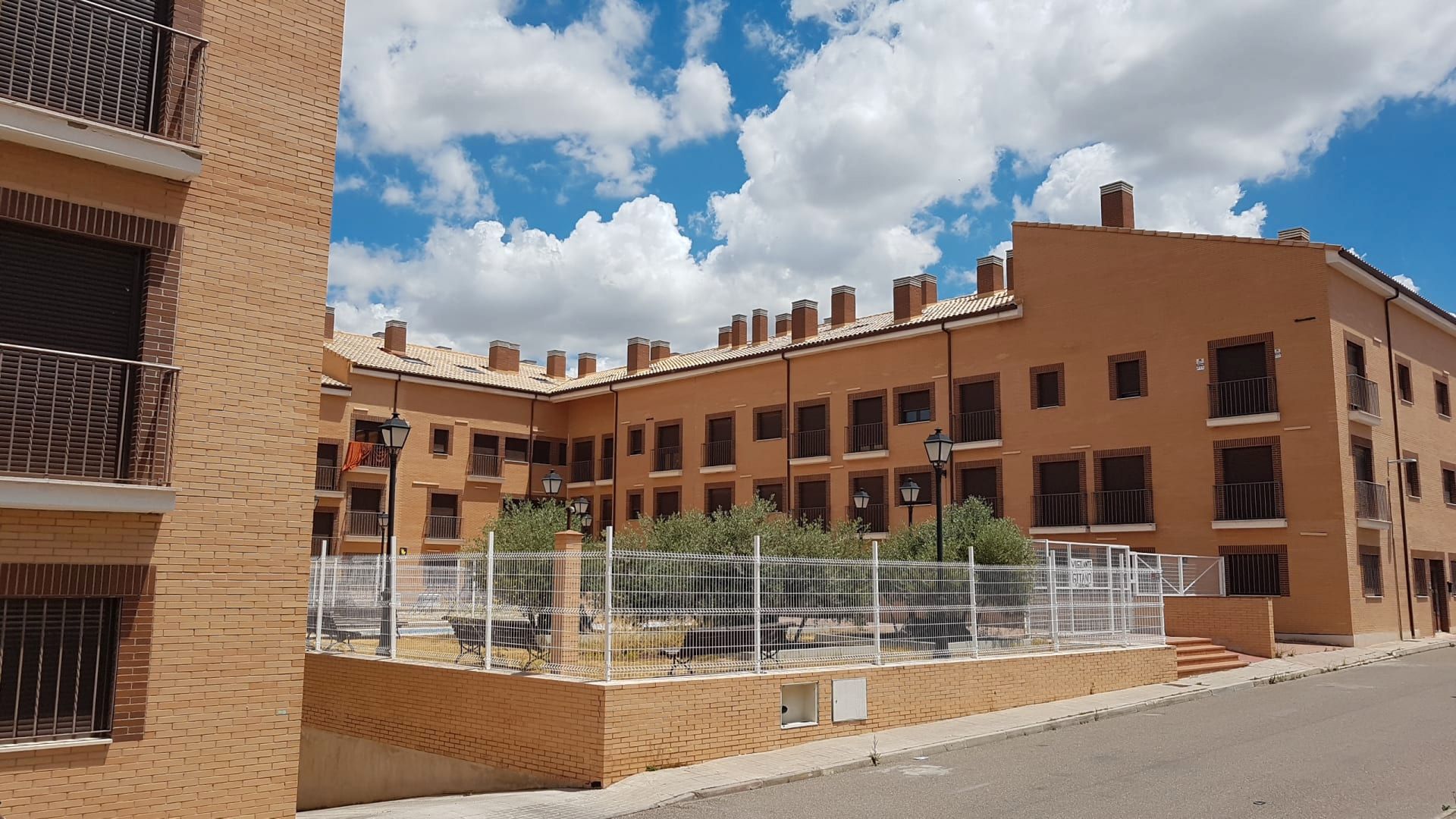 Exterior view of Flat for sale in Alameda de la Sagra  with Heating, Terrace and Storage room