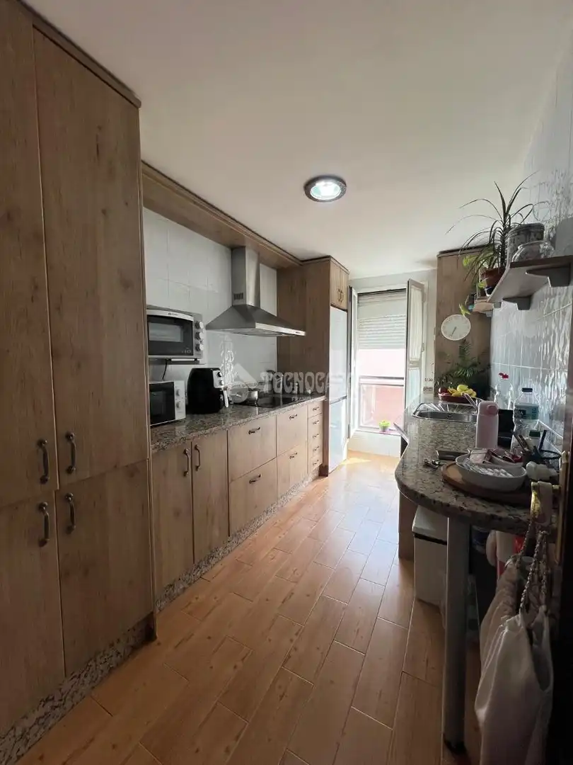 Cocina de Piso en venta en Dos Hermanas con Terraza