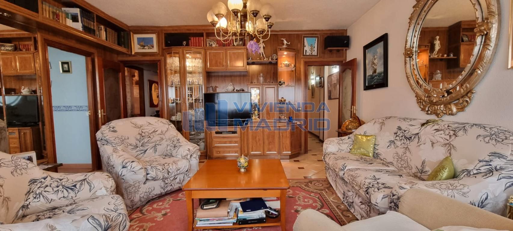 Living room of Flat for sale in  Madrid Capital  with Heating