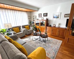 Living room of Flat for sale in Manresa  with Air Conditioner, Heating and Parquet flooring