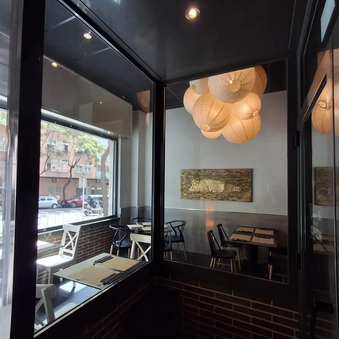 Comedor de Local en traspaso en Tarragona con Aire acondicionado, Calefacción y Amueblado