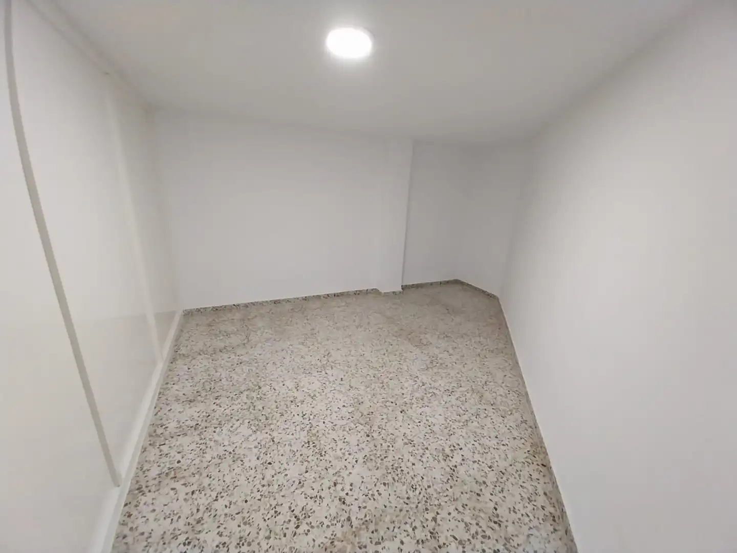 Storage room for sale in Jaén