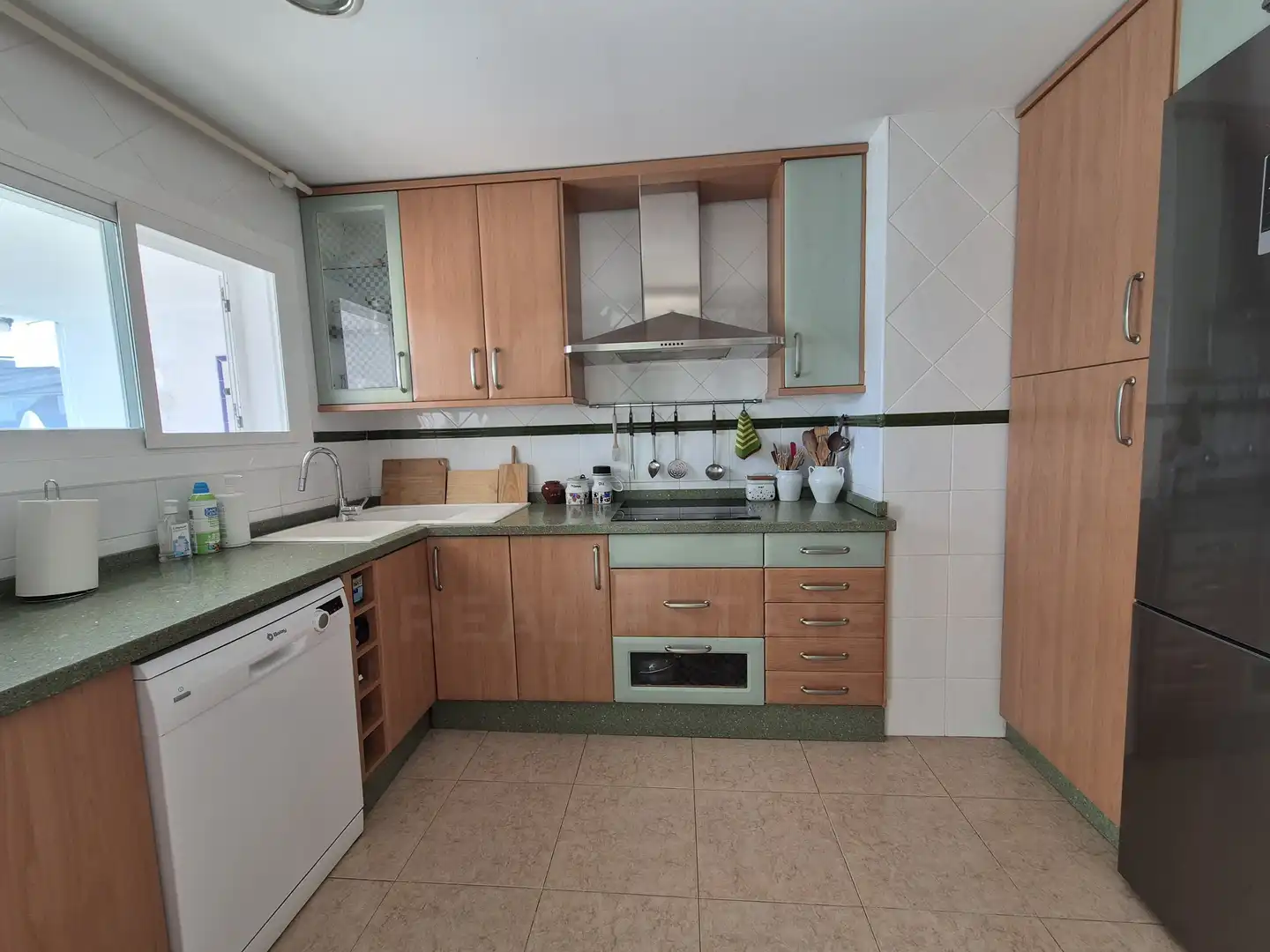 Casa con piscina en venta en Calle de la Sénia Sevilla 77, imagen 15