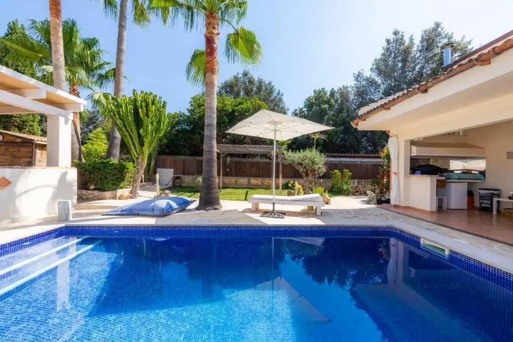 Swimming pool of Houses for sale in Pollença  with Air Conditioner, Heating and Private garden