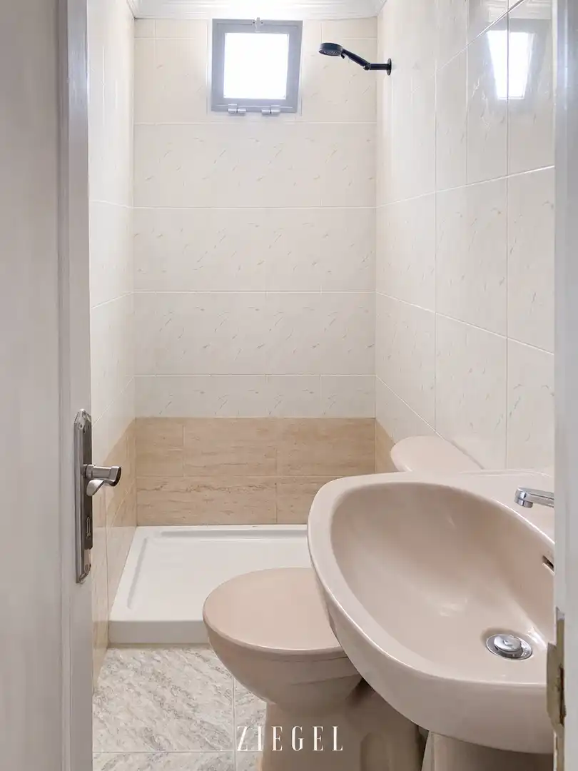 Bathroom of Flat for sale in Las Palmas de Gran Canaria