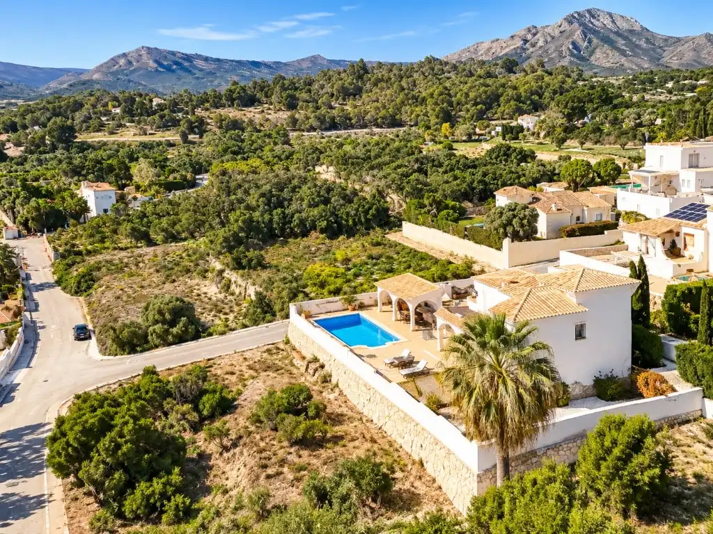 Casa con piscina in vendita a Beniarbeig