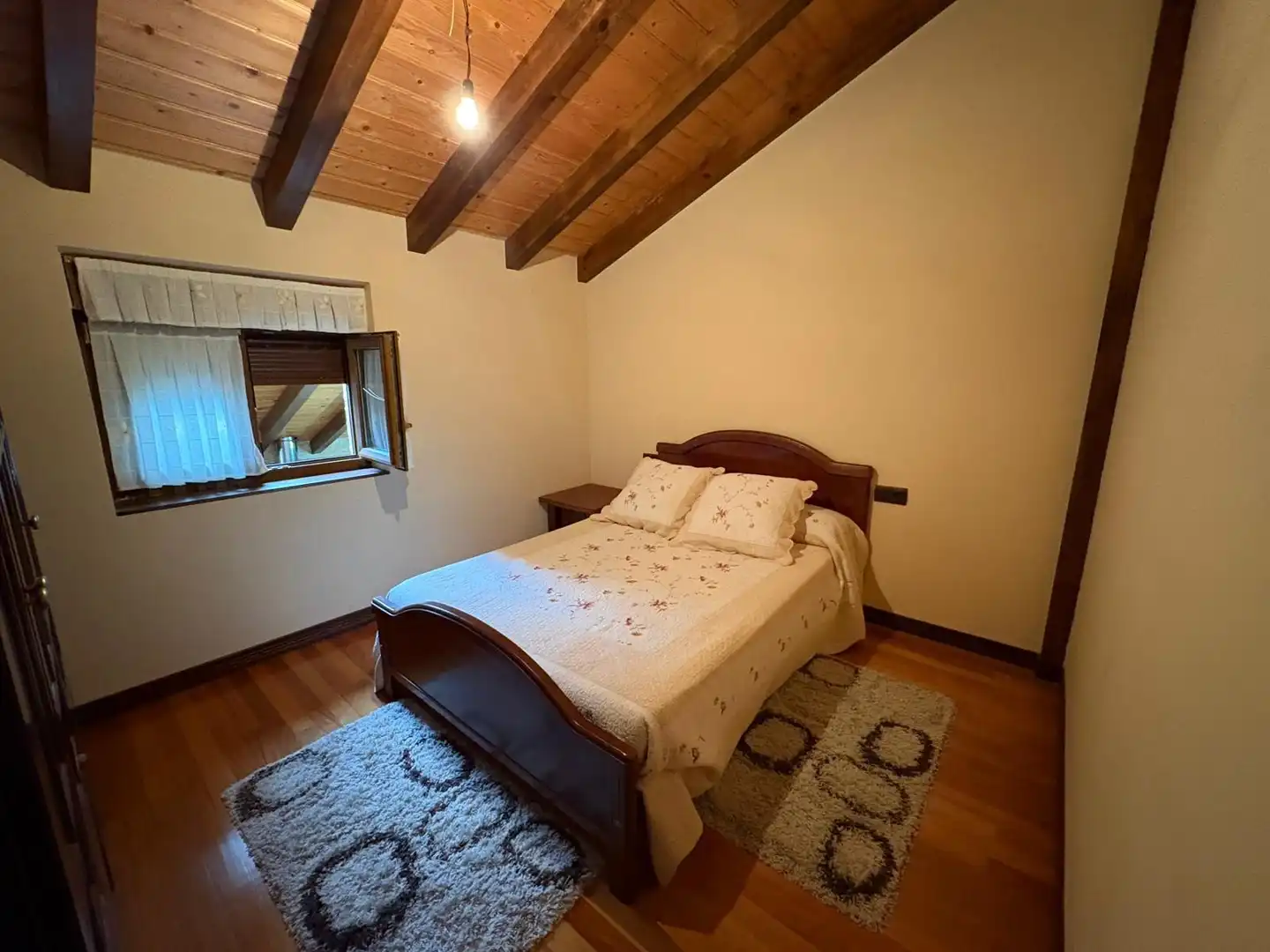 Habitación de Casa o chalet en venta en Valle de Mena con Jardín privado, Terraza y Balcón