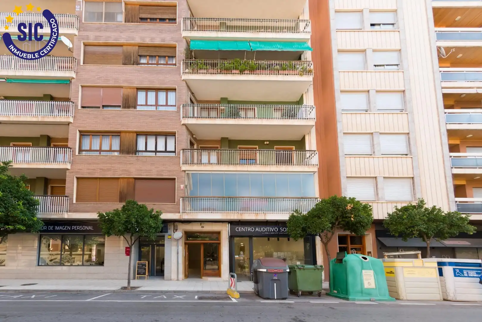 Vista exterior de Pis en venda en Castellón de la Plana / Castelló de la Plana amb Terrassa i Balcó