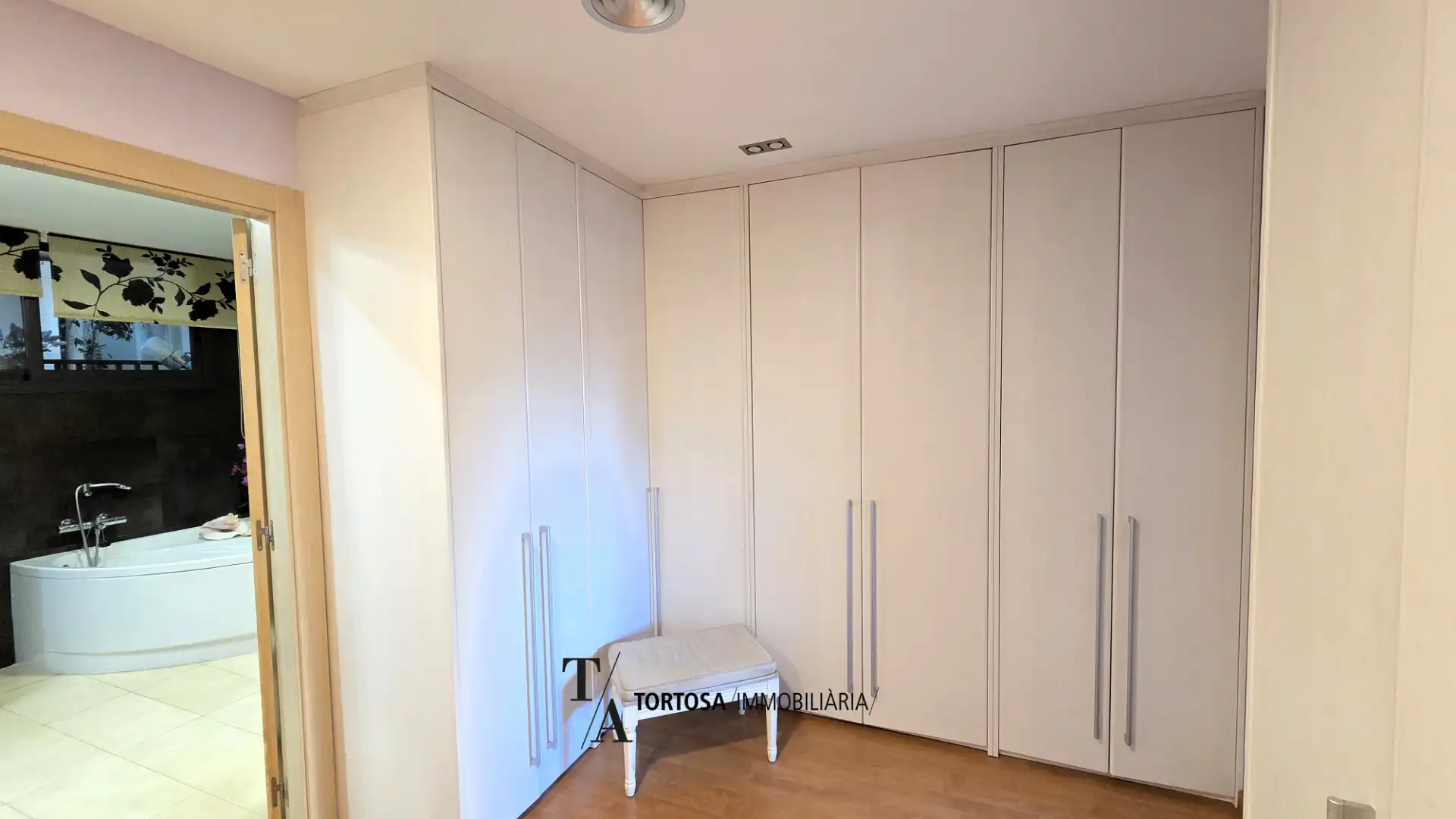 Flat with pool for sale in Centre - Estació, imagen 19