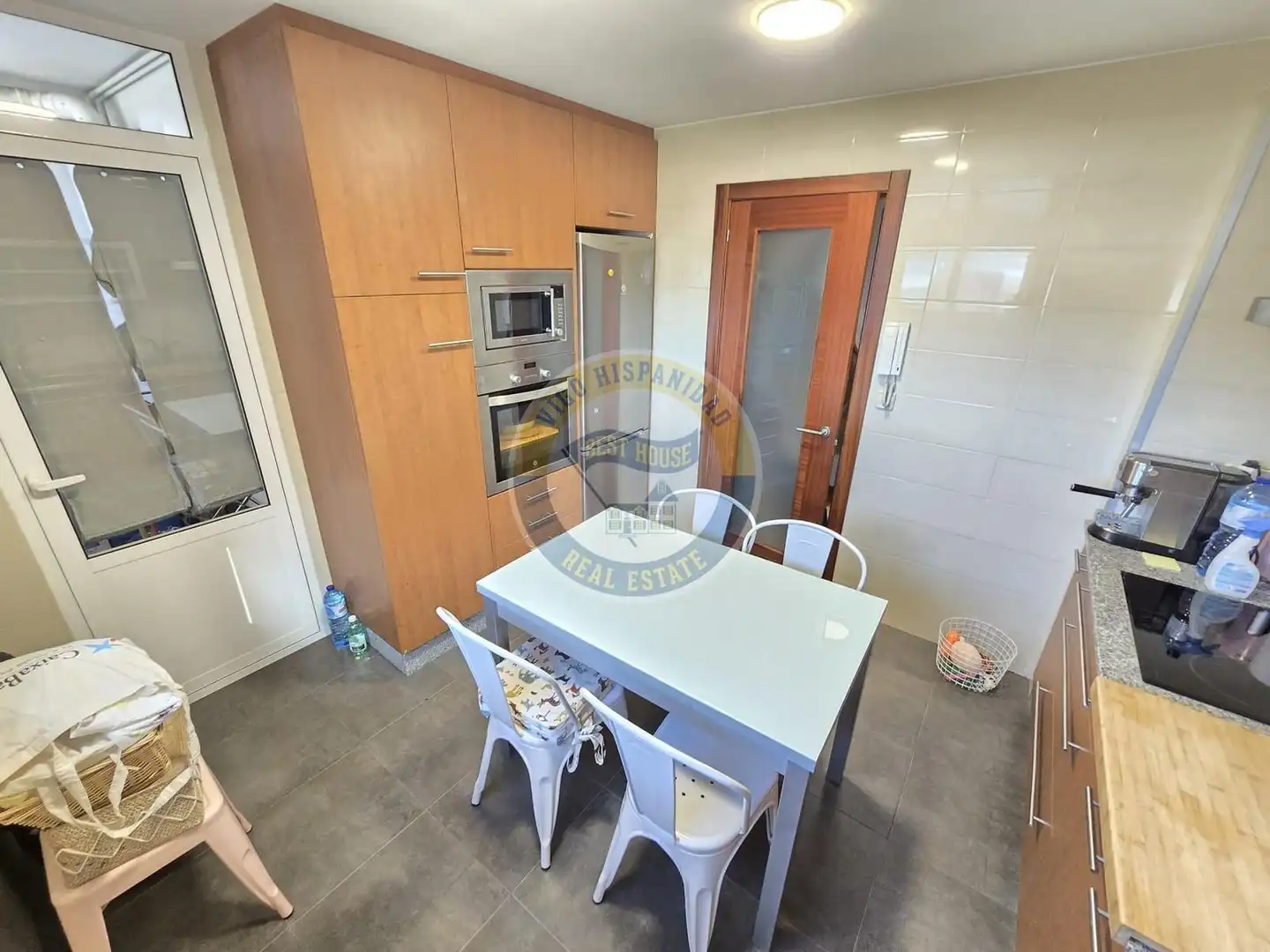 Kitchen of Flat for rent in Vigo   with Heating and Furnished
