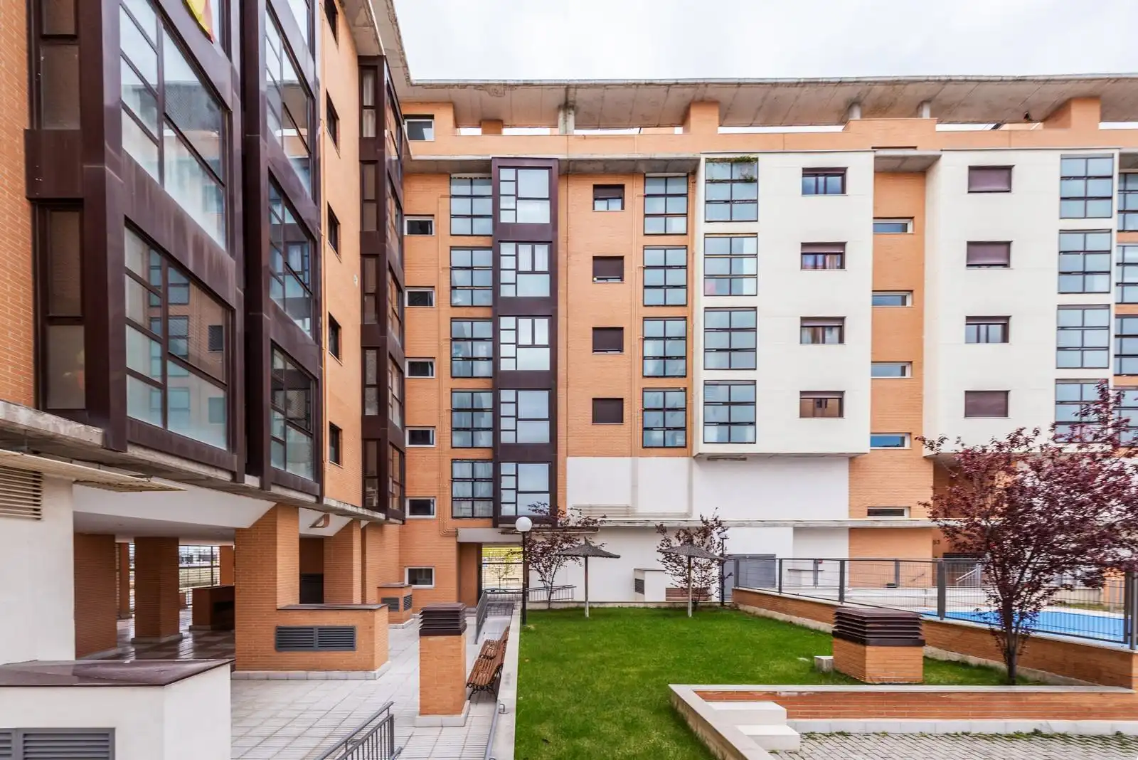 Vista exterior de Piso en venta en Madrid con Aire acondicionado, Terraza y Trastero