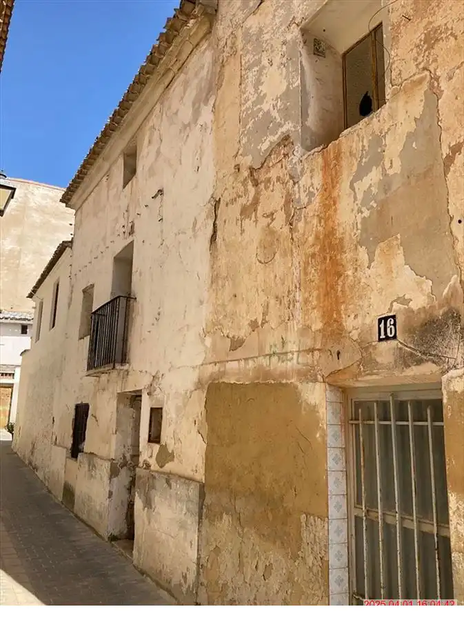 Reihenhaus zum Verkauf in Calle Huerta Torán 18