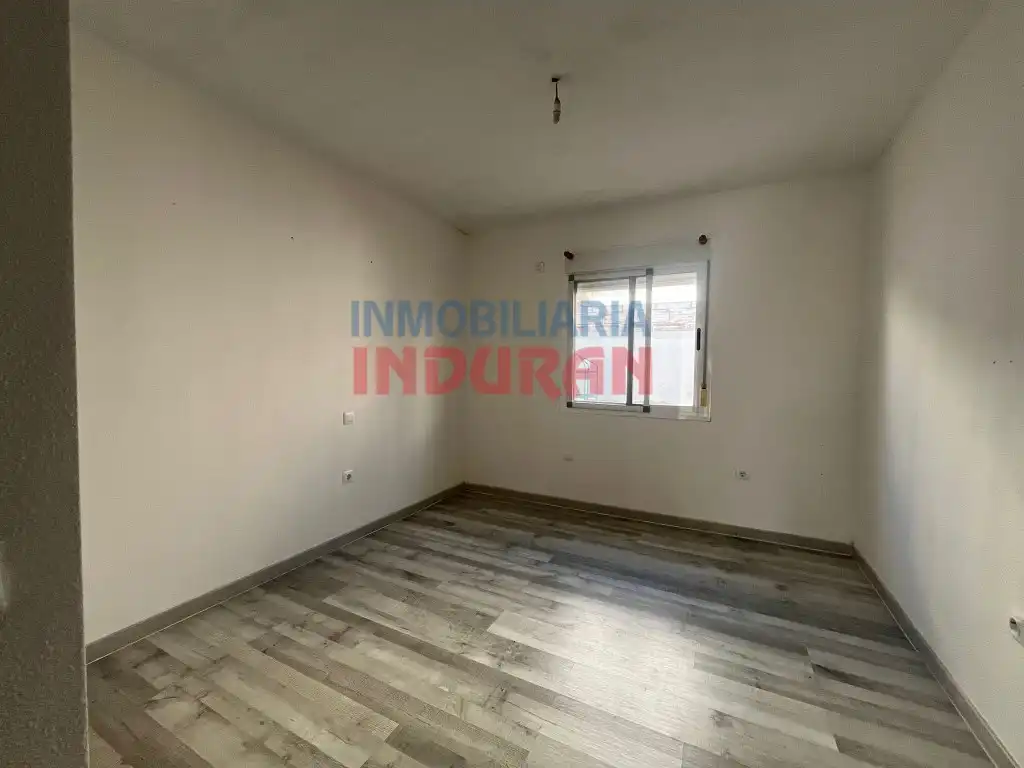 Dormitori de Casa adosada en venda en Peraleda de la Mata
