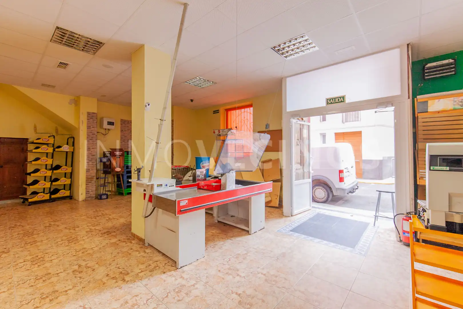 Local en venta en Antella