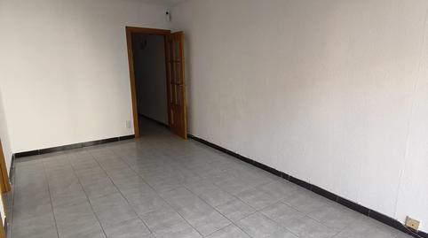 Foto 2 de Pis en venda a Carrer de la Constitució, La Salut, Barcelona