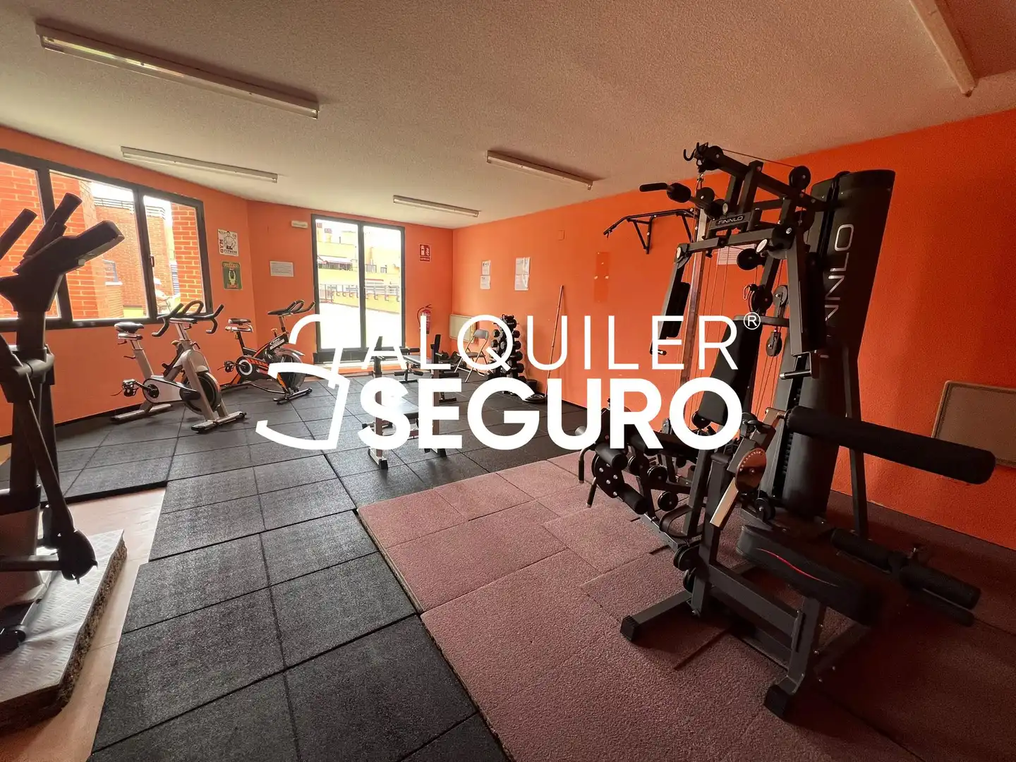 Flat for rent in Tres Cantos  with Air Conditioner, Heating and Swimming Pool