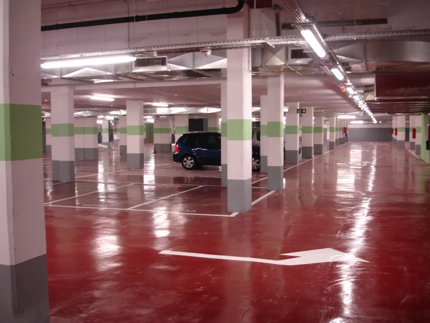 Parkplatz zur Miete in Passeig Cristòfol Colom, imagen 8