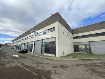 Nau industrial de lloguer a CALLE SALVIA
