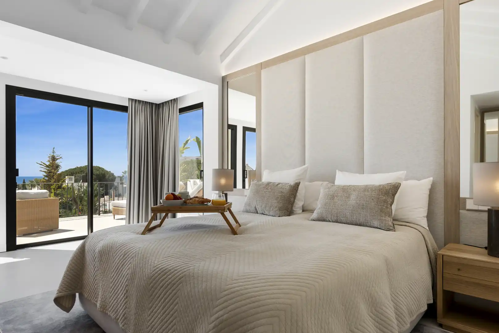Chalet con piscina en venta en Las Chapas - El Rosario, imagen 52
