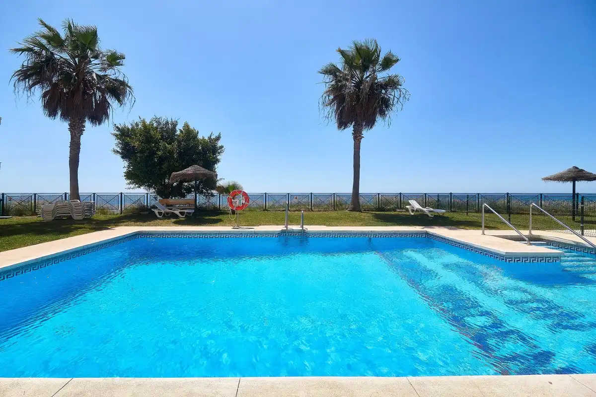 Apartment with pool for sale in del sol, imagen 42