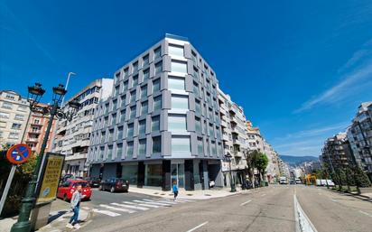 Vista exterior de Apartament en venda en Vigo  amb Calefacció i Parquet