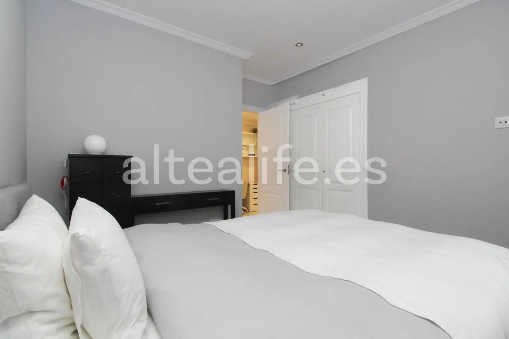 Habitación de Apartamento en venta en Altea con Aire acondicionado, Calefacción y Jardín privado
