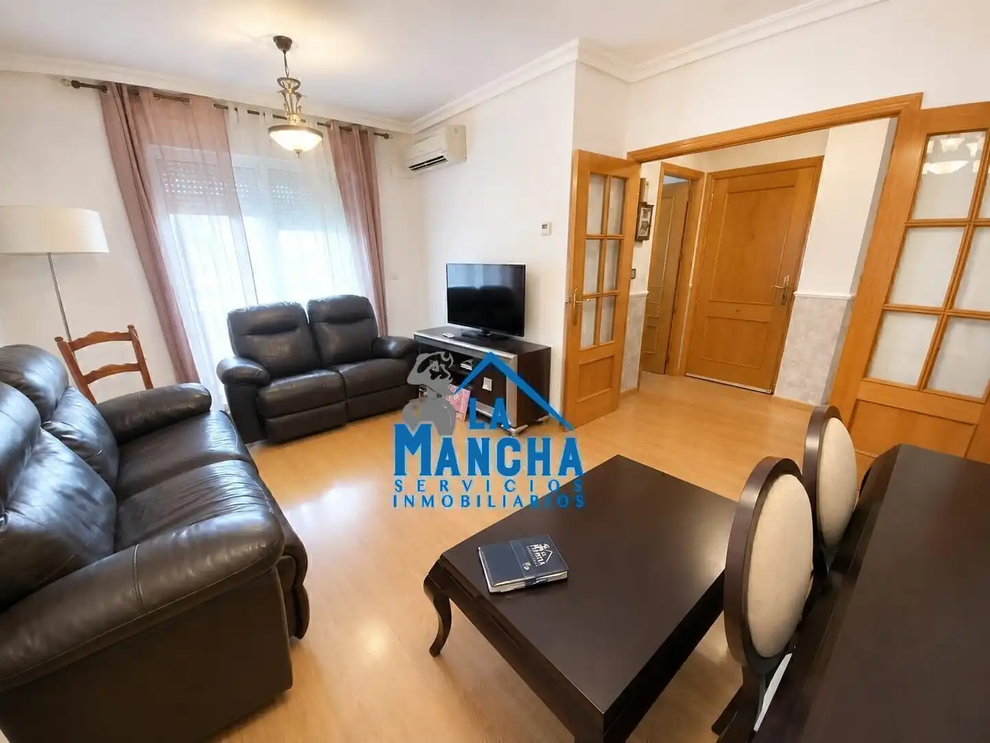 Living room of Flat for sale in Albacete  with Heating, Storage room and Furnished