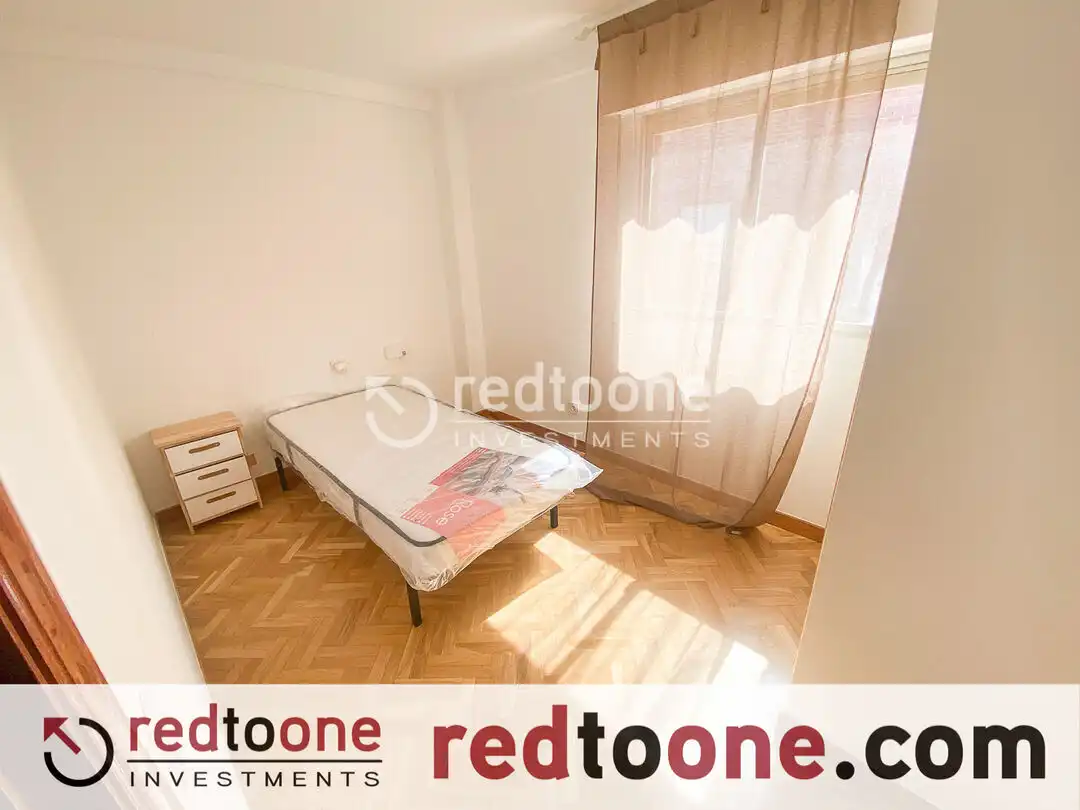 Bedroom of Flat for sale in Alicante / Alacant  with Private garden and Swimming Pool