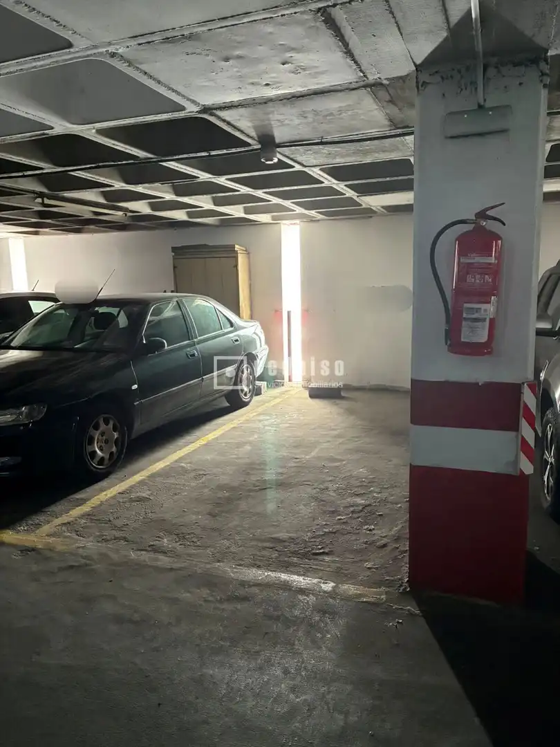 Parkplatz von Garage zur Miete in Málaga