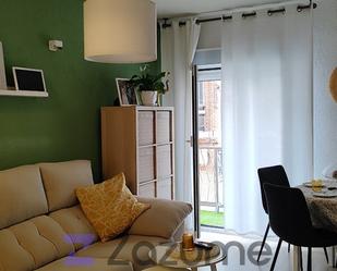 Living room of Flat to rent in  Madrid Capital  with Air Conditioner and Terrace