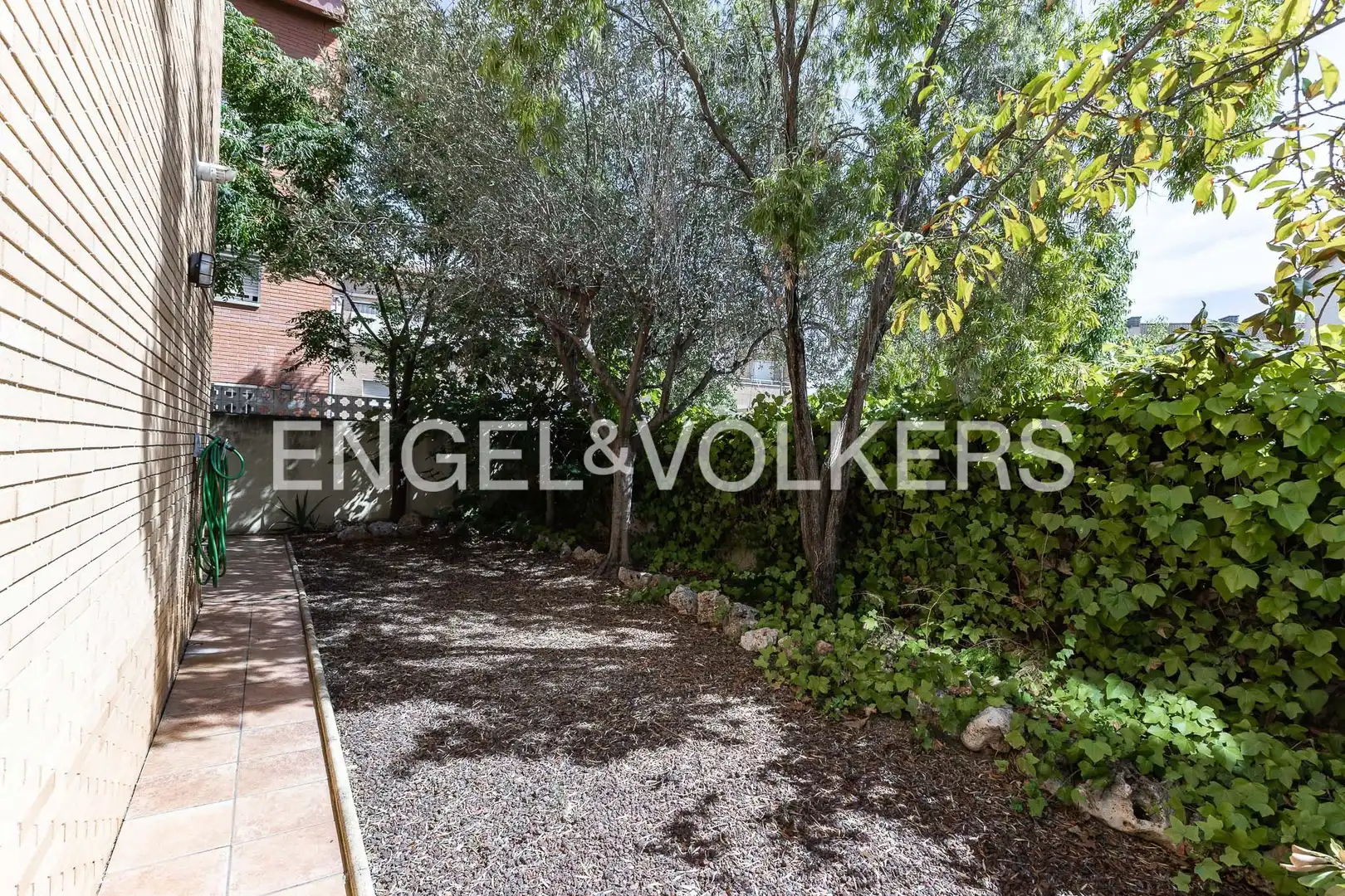 Adossat amb terrassa en venda a Sant Vicenç Dels Horts, imagen 41