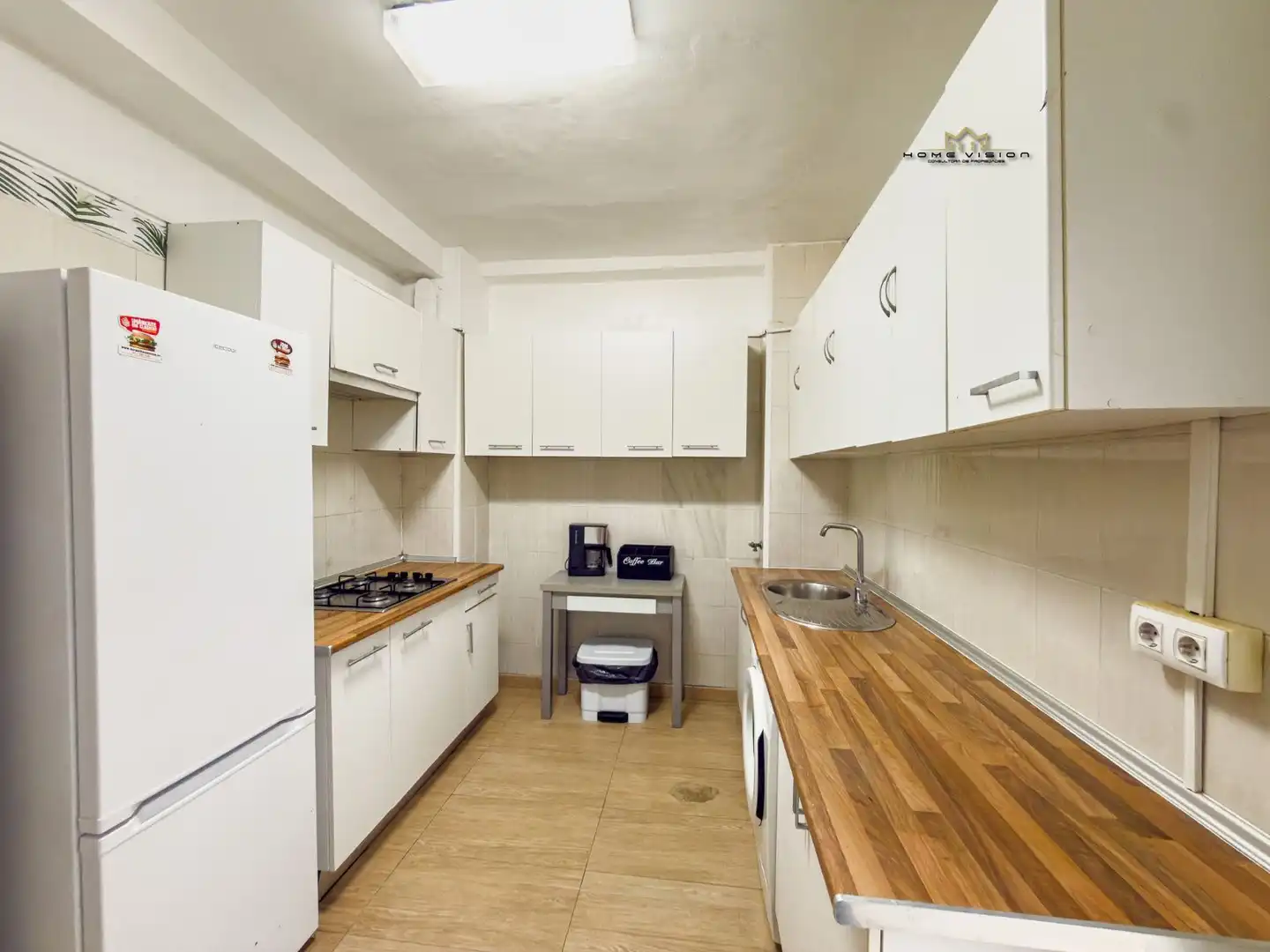 Kitchen of Houses for sale in Jerez de la Frontera  with Air Conditioner, Parquet flooring and Oven