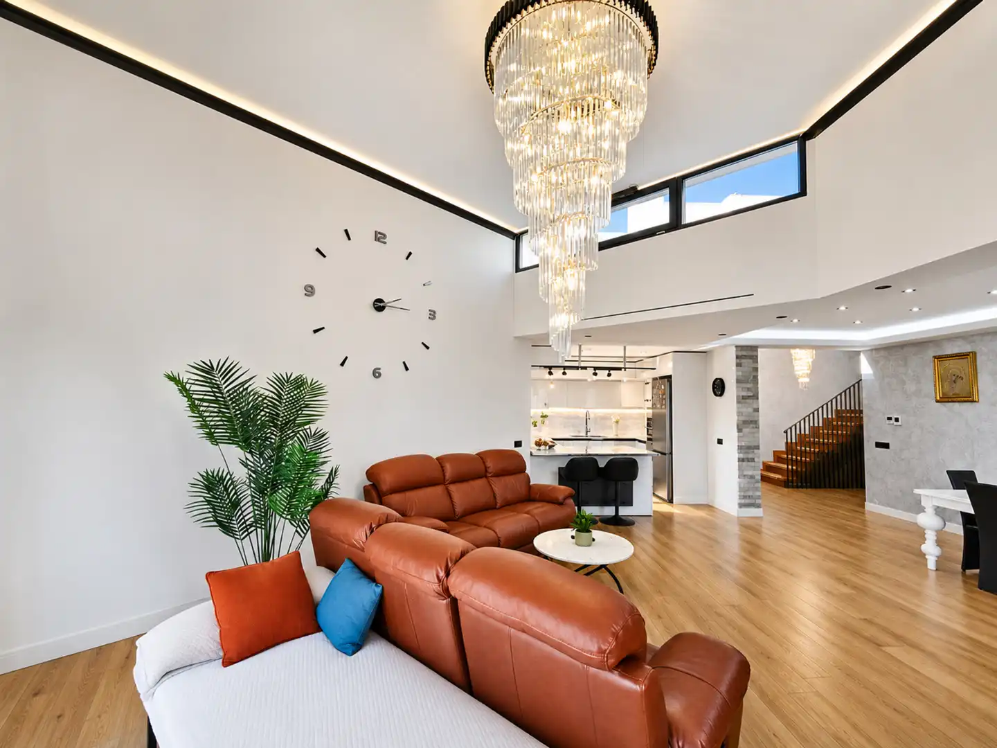 Sala d'estar de Casa o xalet en venda en Estepona amb Aire condicionat, Jardí privat i Terrassa