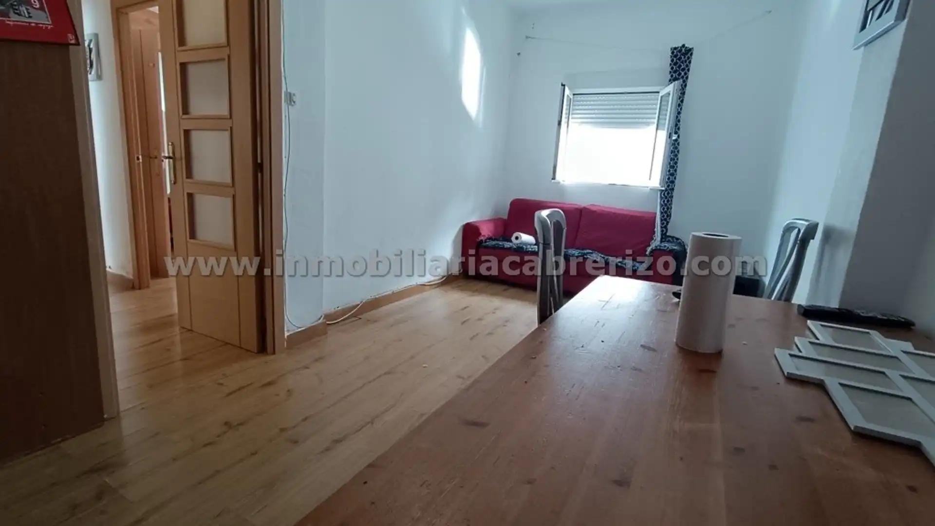Sala d'estar de Apartament en venda en  Logroño amb Calefacció, Parquet i Moblat