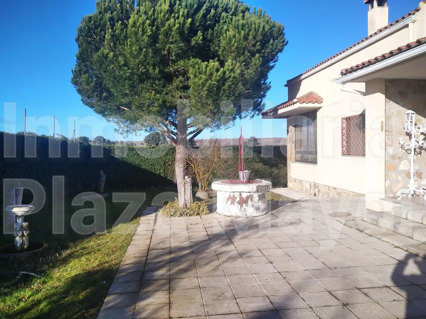 Jardí de Casa o xalet en venda en Morille amb Jardí privat, Terrassa i Moblat