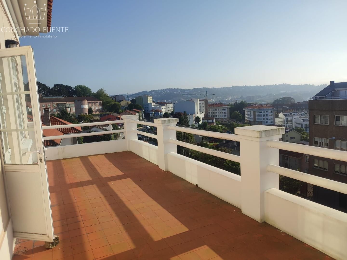 Terrace of House or chalet for sale in Oleiros