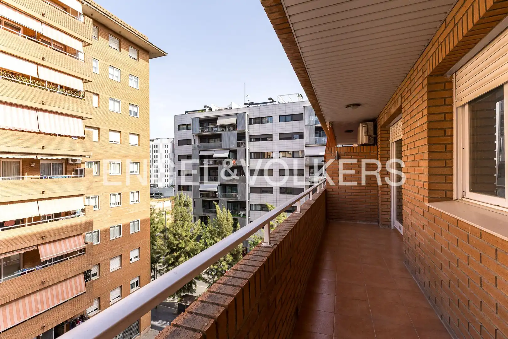 Vista exterior de Pis en venda en Tarragona amb Calefacció, Terrassa i Balcó